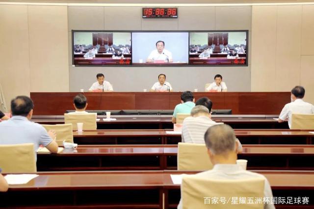 火箭瞄准人才！23.5分的后卫获双向合同，球队操作极具利潜力